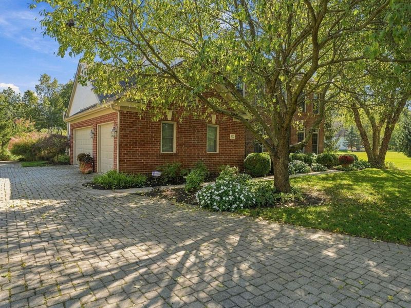 372 Ashmoore Circle E, Powell, OH 43065 Photo 42