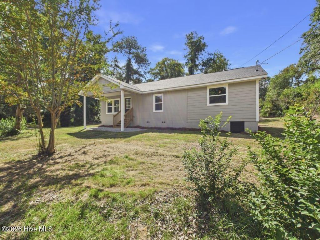 353 Smith Hardy Road Photo 17