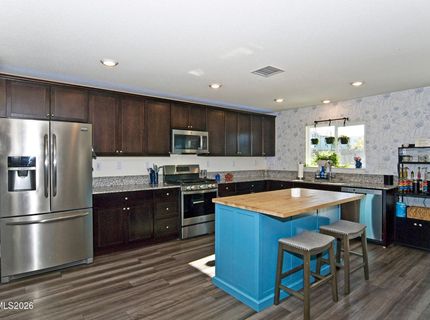 8937 Quail Fls Drive, Reno, NV 89506 Photo