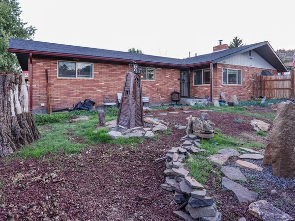 2455 Redwood Drive, Klamath Falls, OR 97601