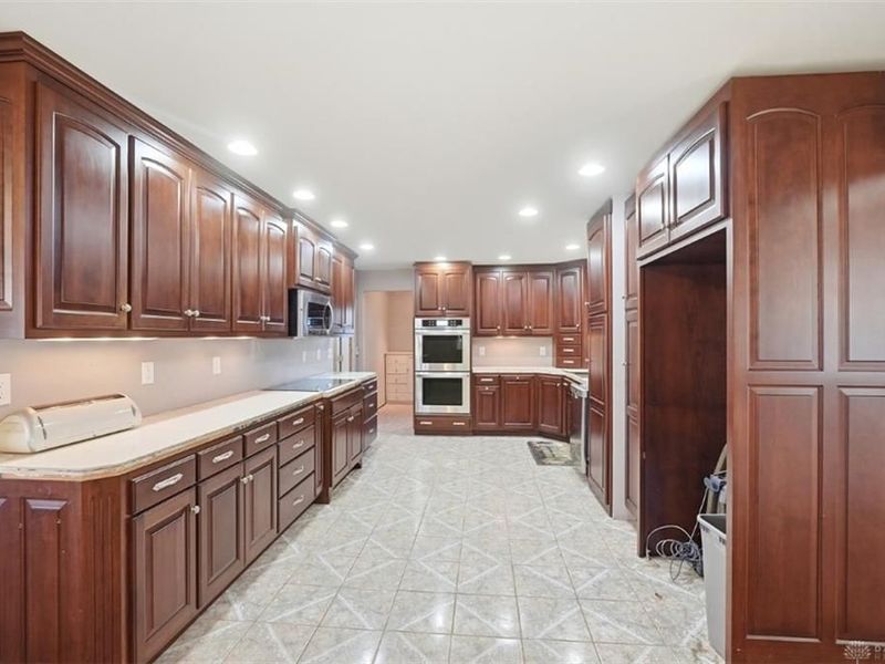 637 W Fosters Maineville Road, Maineville, OH 45039 Photo 11