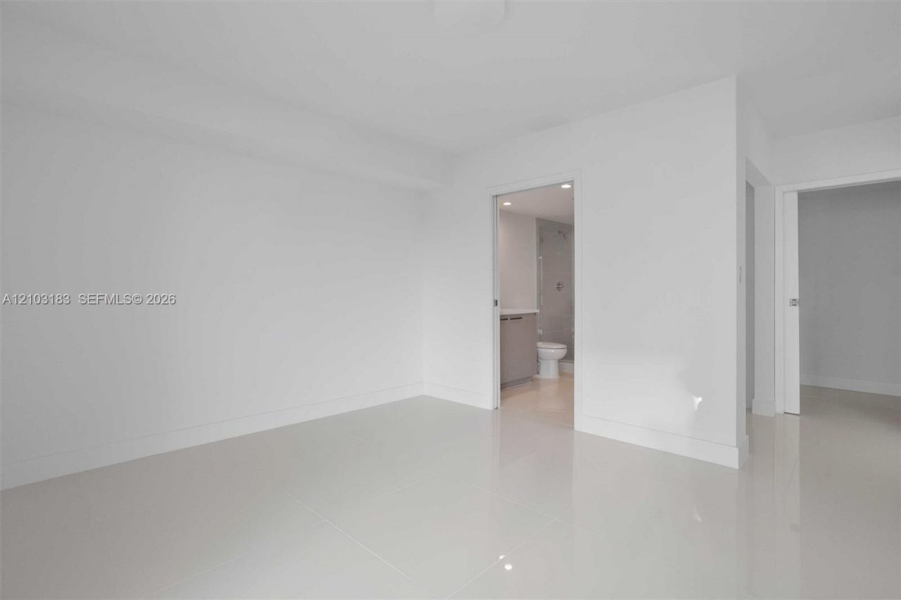 1150 101st St , Unit 402, Bay Harbor Islands, FL 33154 Photo