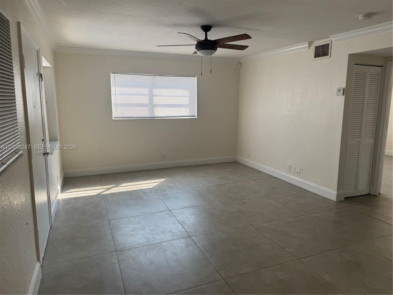 110 SE 2nd St , Unit 101, Hallandale Beach, FL 33009 Photo