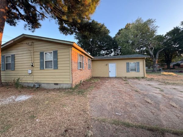 2984 CURTIS ST, Memphis, TN 38118