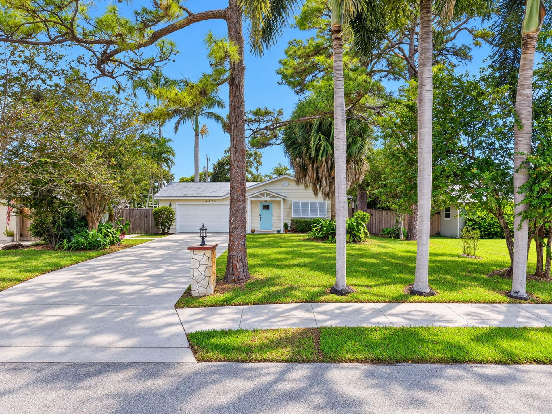4675 Canal Drive, Lake Worth, FL 33463 Photo
