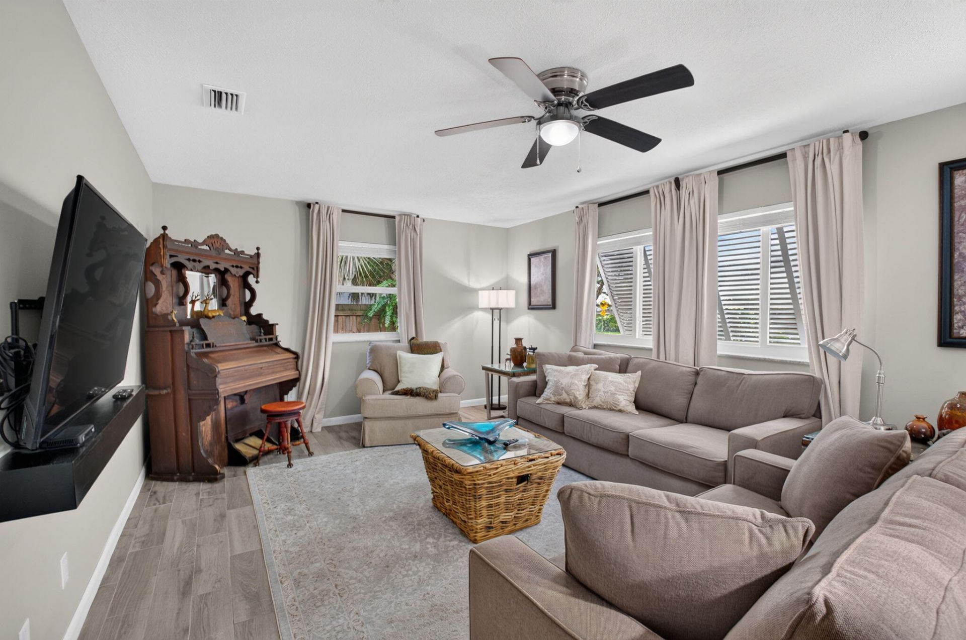 4675 Canal Drive, Lake Worth, FL 33463 Photo