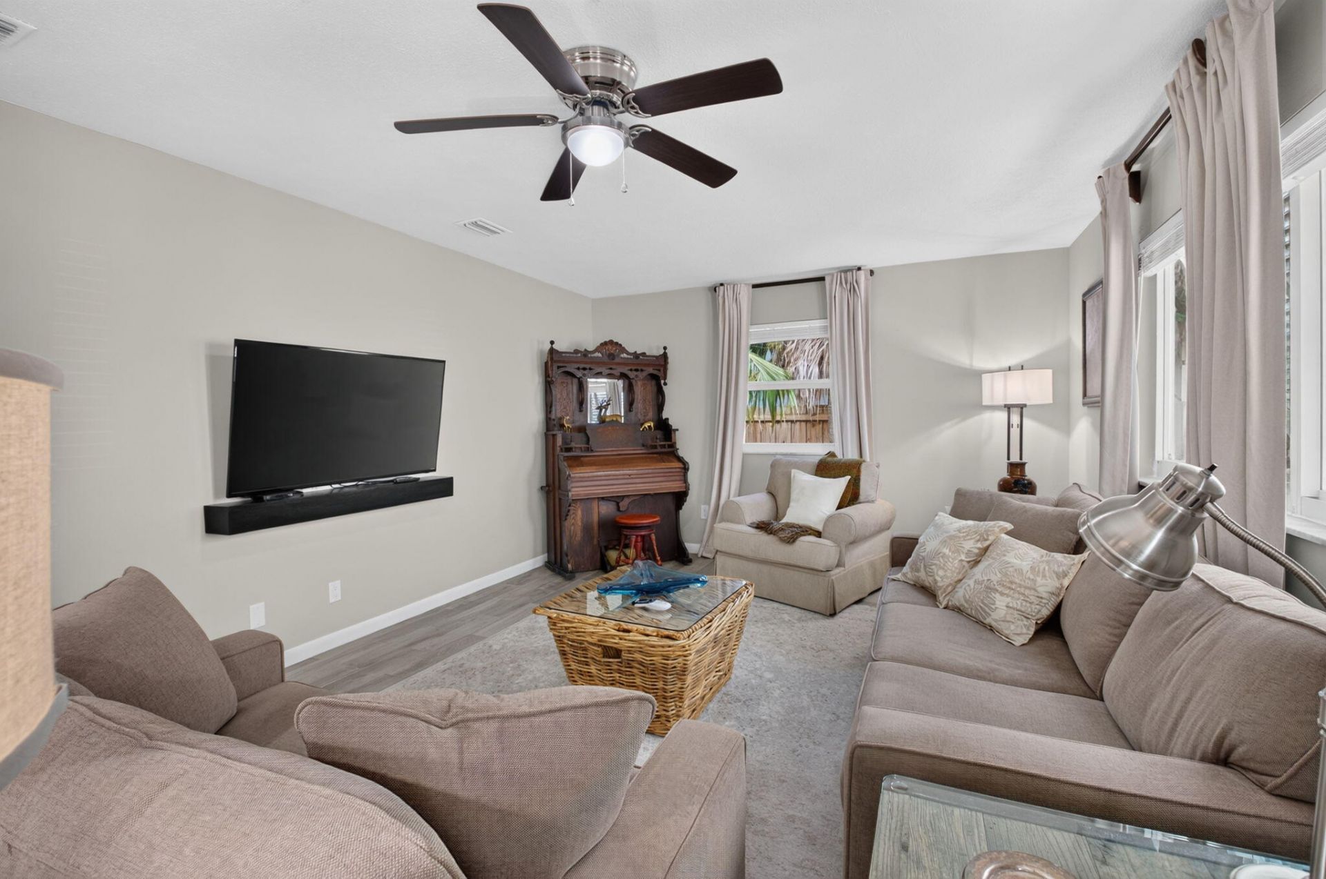 4675 Canal Drive, Lake Worth, FL 33463 Photo