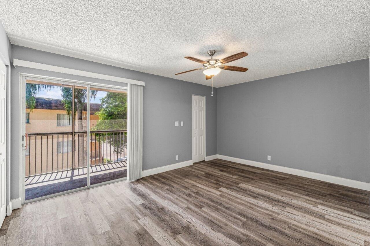 700 Village Green Court, Unit 319, Palm Springs, FL 33461 Photo