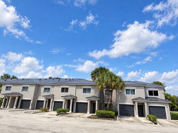 350 Crestwood Circle, Unit 308, Royal Palm Beach, FL 33411
