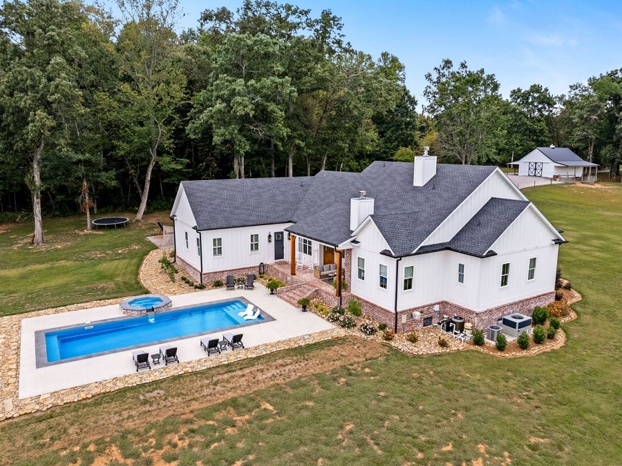 Property Image 61