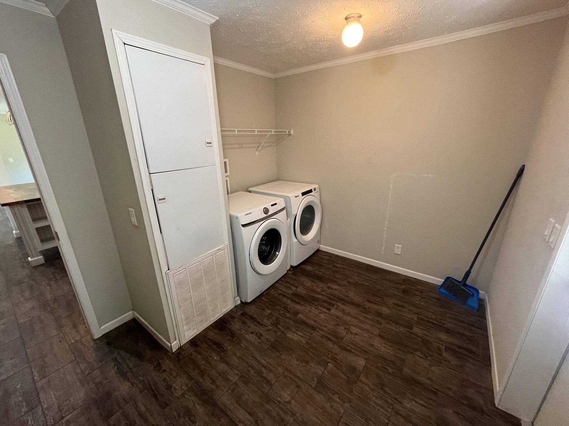 2783 Willowdale Rd.  Photo 52