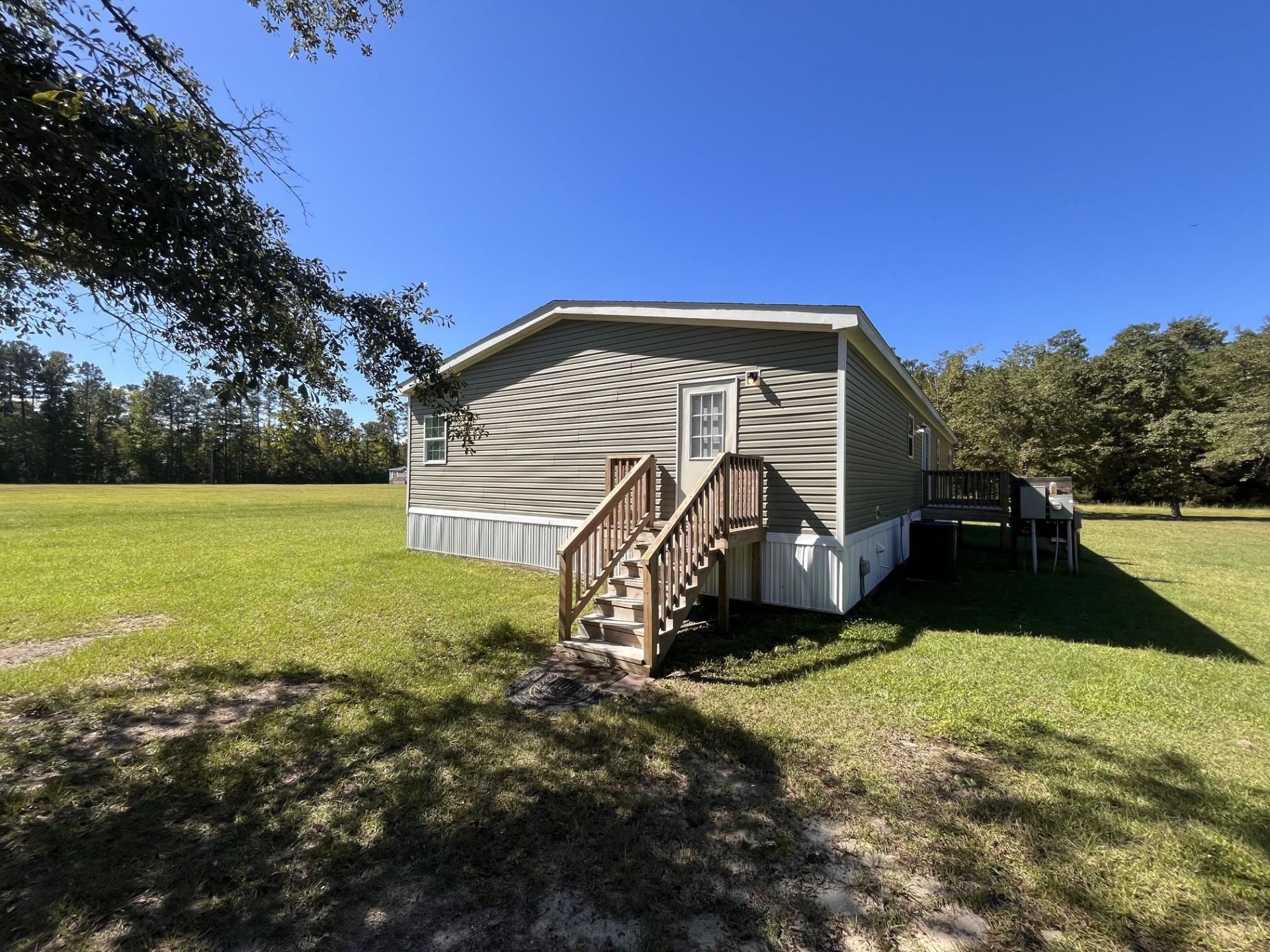 2783 Willowdale Rd.  Photo 7
