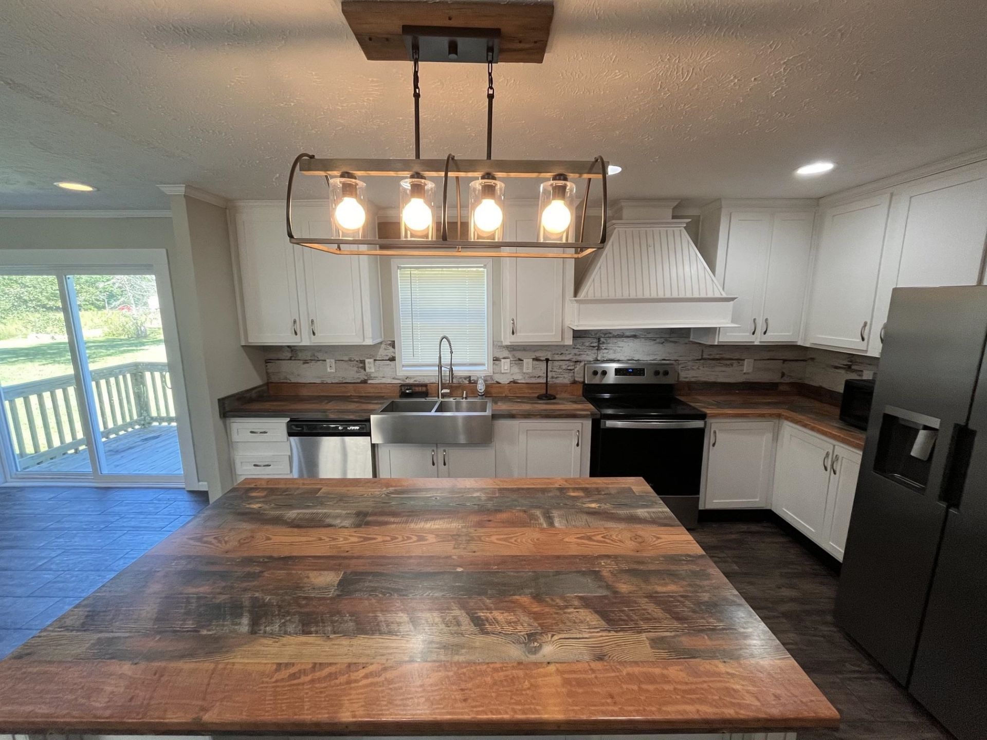 2783 Willowdale Rd.  Photo 8