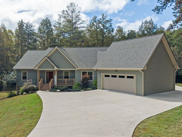 252 Yonah Way, Blairsville, GA 30512