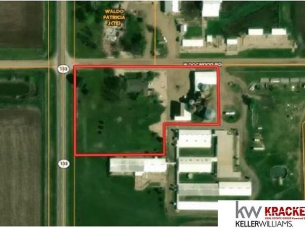 W Dogwood Road, Dewitt, NE 68341