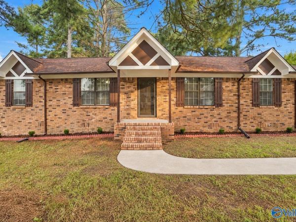 1620 Pansy Street NW, Cullman, AL 35055
