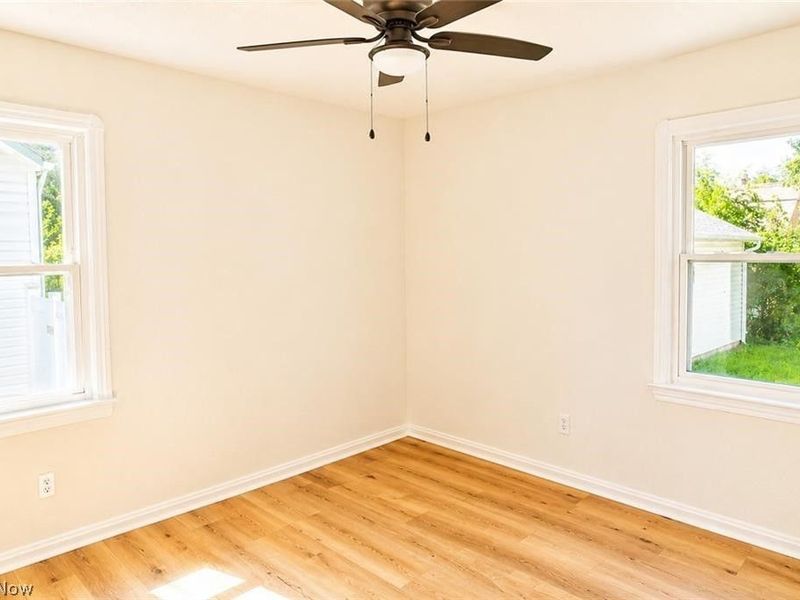 13520 Saint James Avenue, Cleveland, OH 44135 Photo 6