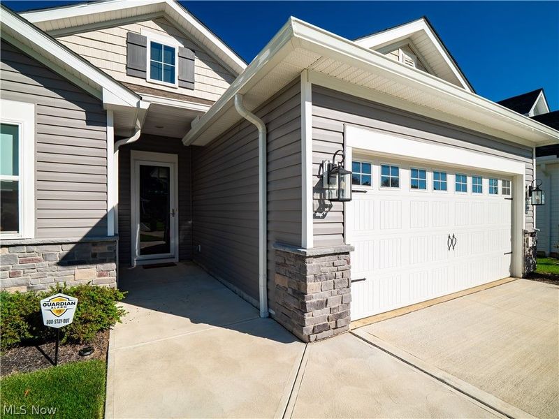 2178 Myla Way , Amherst, OH 44035 Photo 5