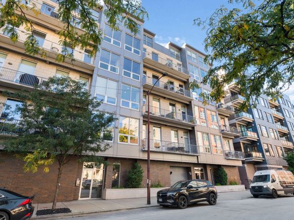 18 N Carpenter Street, Unit PHS, Chicago, IL 60607
