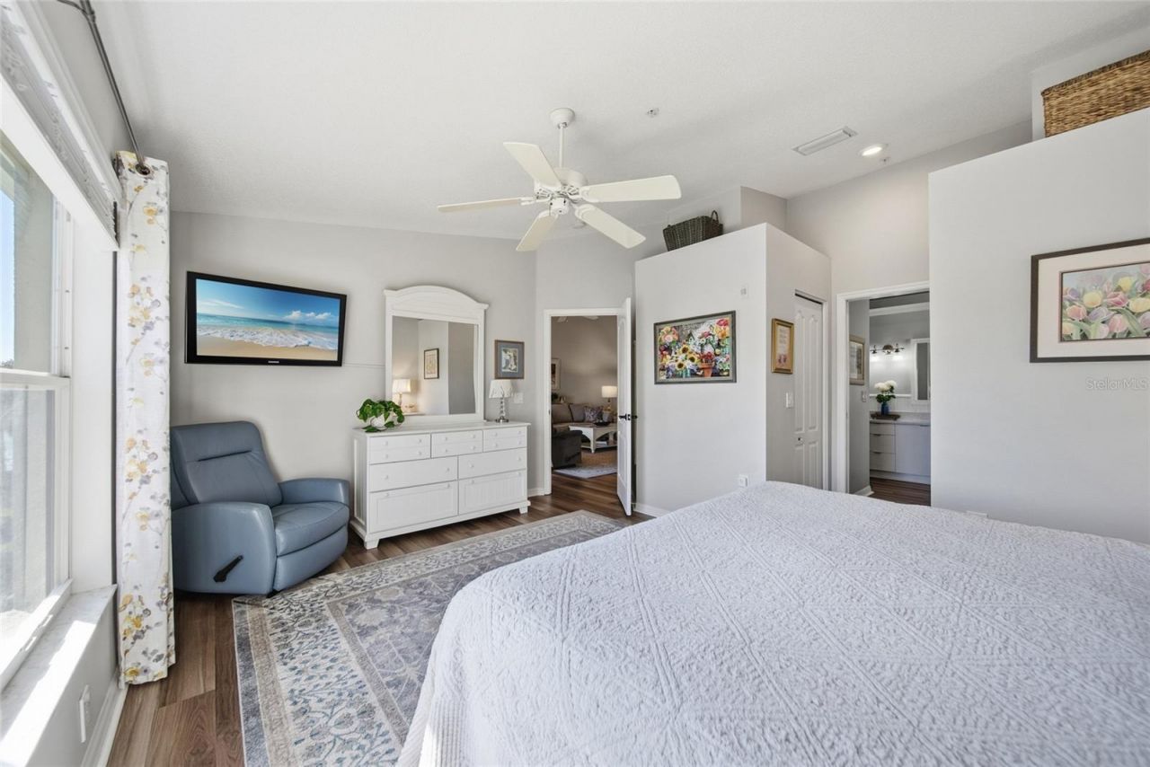 5231 Mahogany Run Avenue , Unit 321, Sarasota, FL 34241 Photo