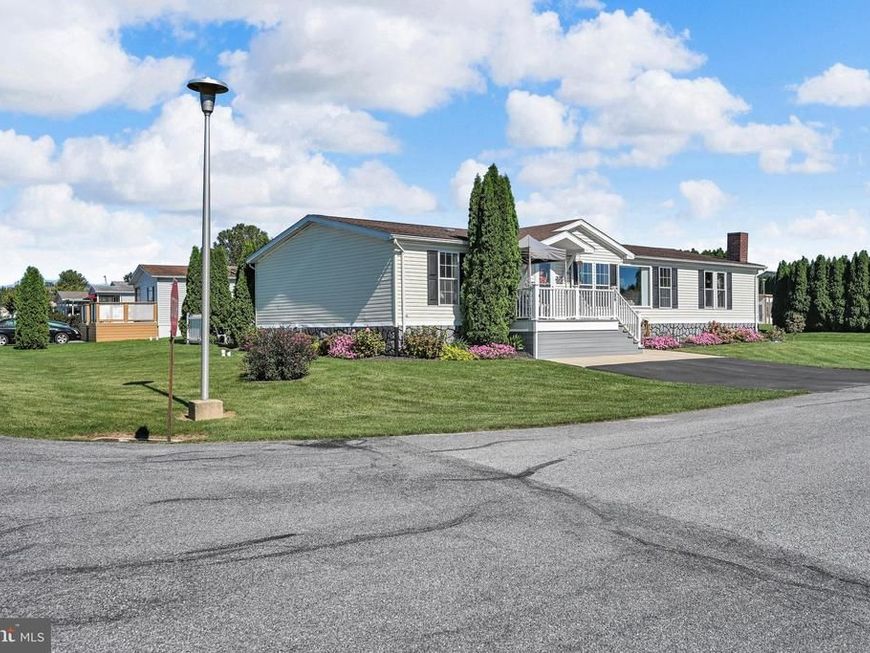 1300 E Kercher Avenue, Unit 134, Myerstown, PA 17067 Main Photo