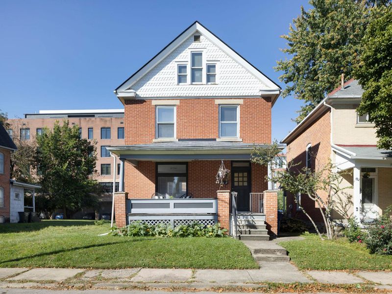 943 Mount Pleasant Avenue, Columbus, OH 43201 Photo 1