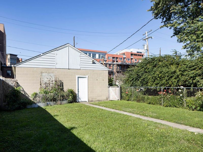 943 Mount Pleasant Avenue, Columbus, OH 43201 Photo 42