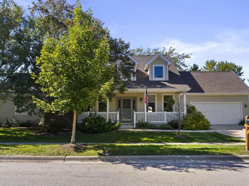 6745 Oakfair Avenue, Columbus, OH 43235 Photo 2