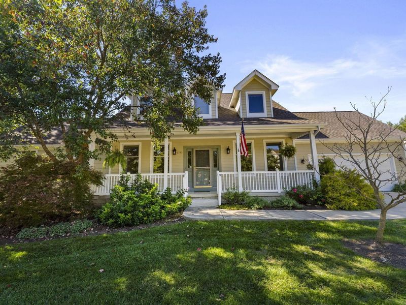 6745 Oakfair Avenue, Columbus, OH 43235 Photo 3
