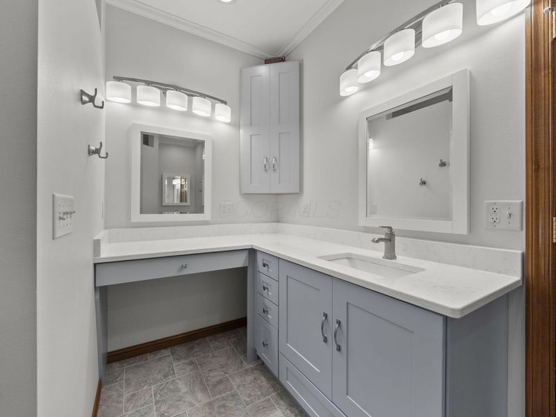 6745 Oakfair Avenue, Columbus, OH 43235 Photo 30