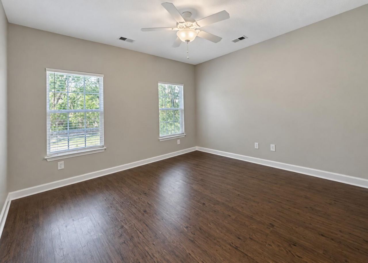 1731 E Avalon Circle Photo 5
