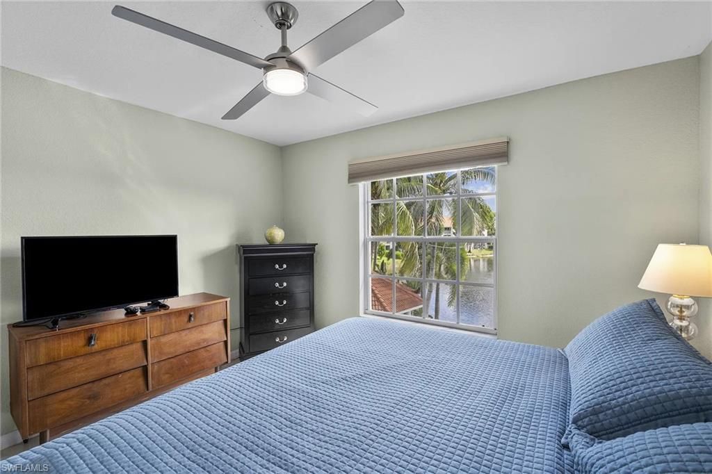 4610 Saint Croix Ln , Unit 1037, Naples, FL 34109 Photo