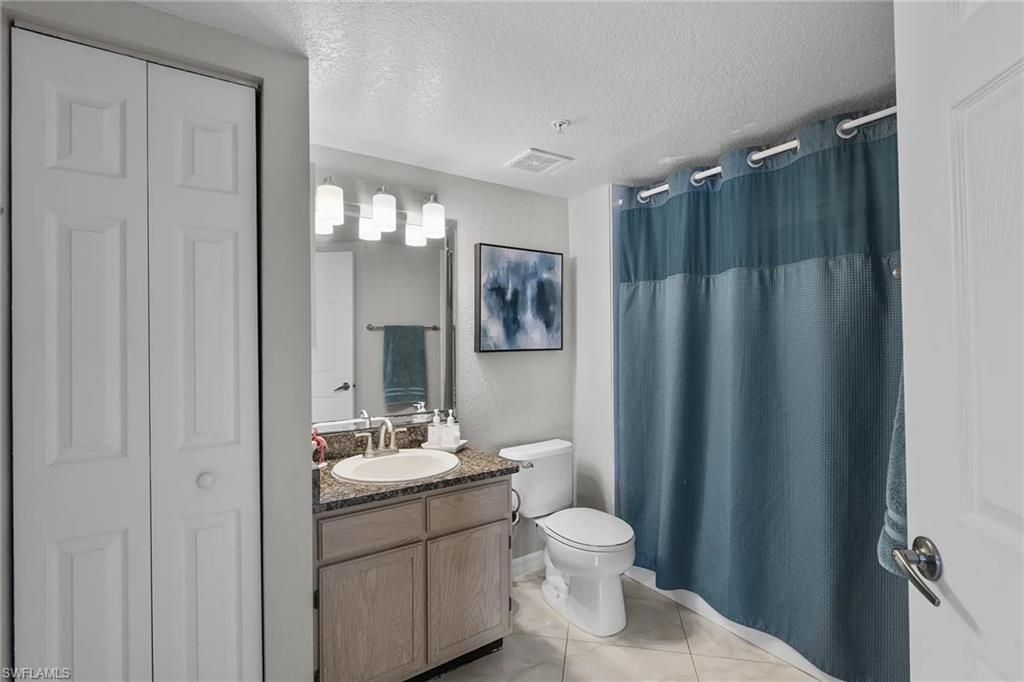 4610 Saint Croix Ln , Unit 1037, Naples, FL 34109 Photo