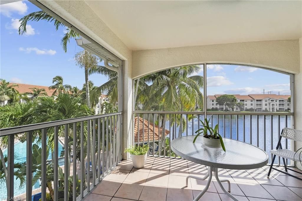 4610 Saint Croix Ln , Unit 1037, Naples, FL 34109 Photo