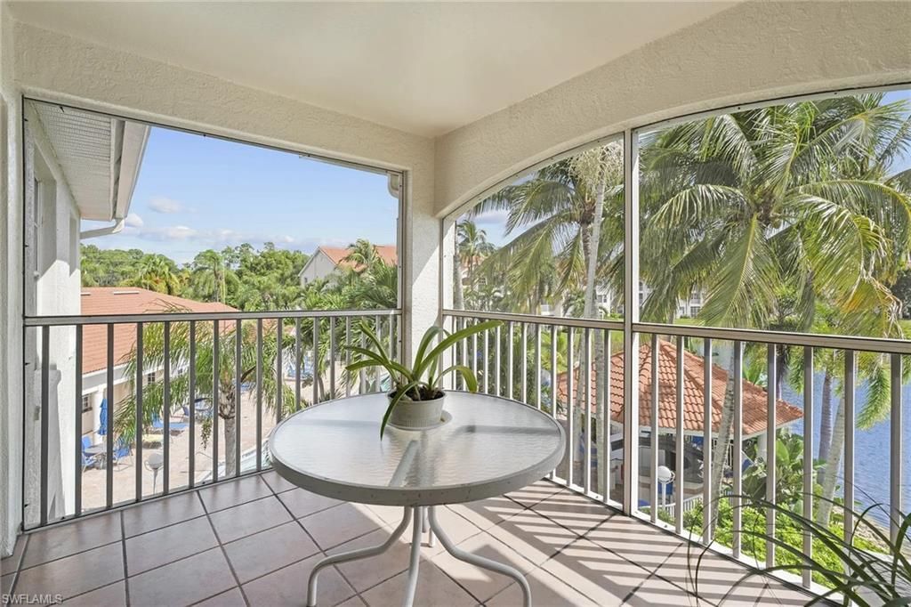 4610 Saint Croix Ln , Unit 1037, Naples, FL 34109 Photo