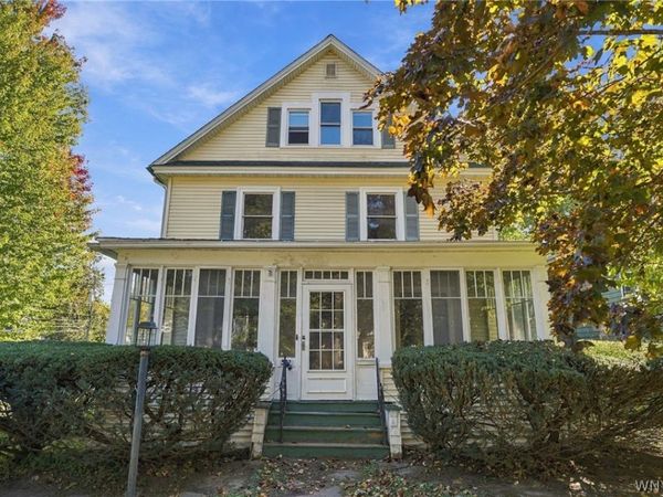 537 Oakwood Avenue , East Aurora, NY 14052