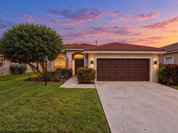 13182 NW 19th St , Pembroke Pines, FL 33028