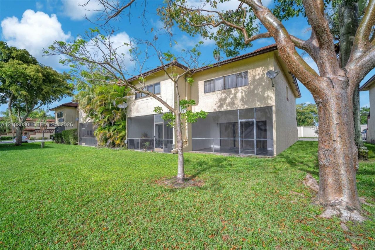 4761 N Pine Island Rd , Unit 4761, Sunrise, FL 33351 Photo