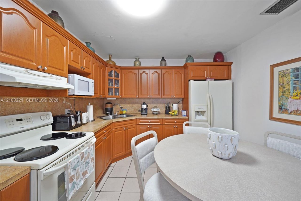 20 Tamiami Canal Rd , Miami, FL 33144 Photo