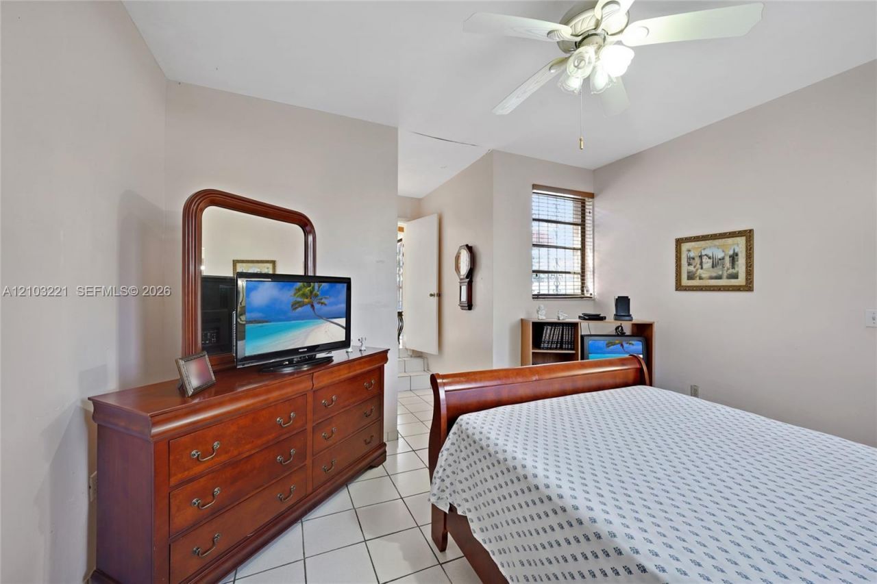 20 Tamiami Canal Rd , Miami, FL 33144 Photo