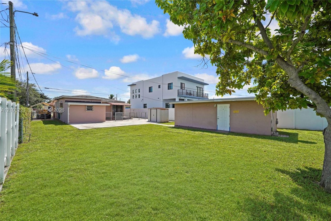 20 Tamiami Canal Rd , Miami, FL 33144 Photo