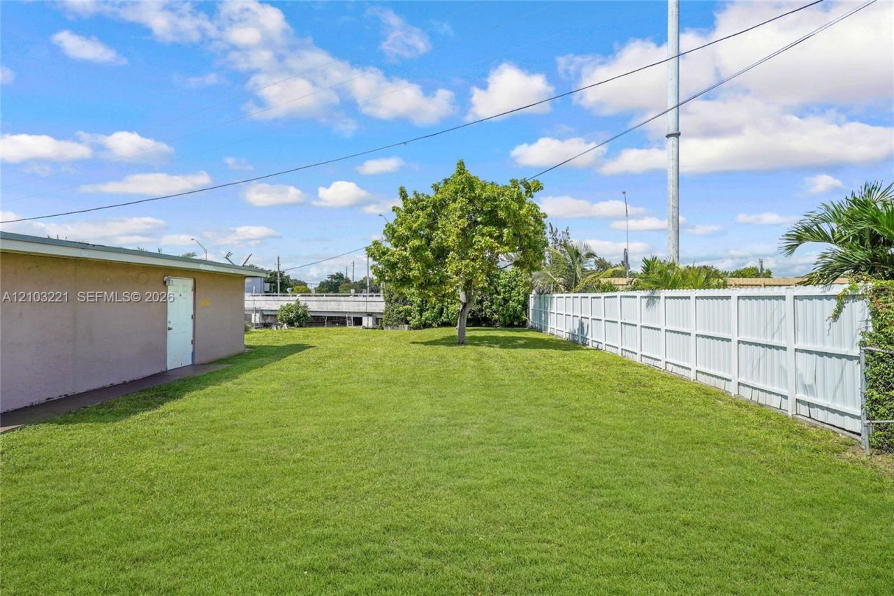 20 Tamiami Canal Rd , Miami, FL 33144 Photo