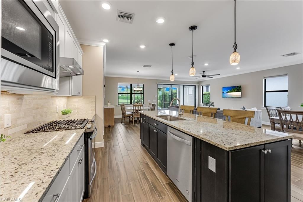 19252 Aqua Shore Dr, Fort Myers, FL 33913 Photo
