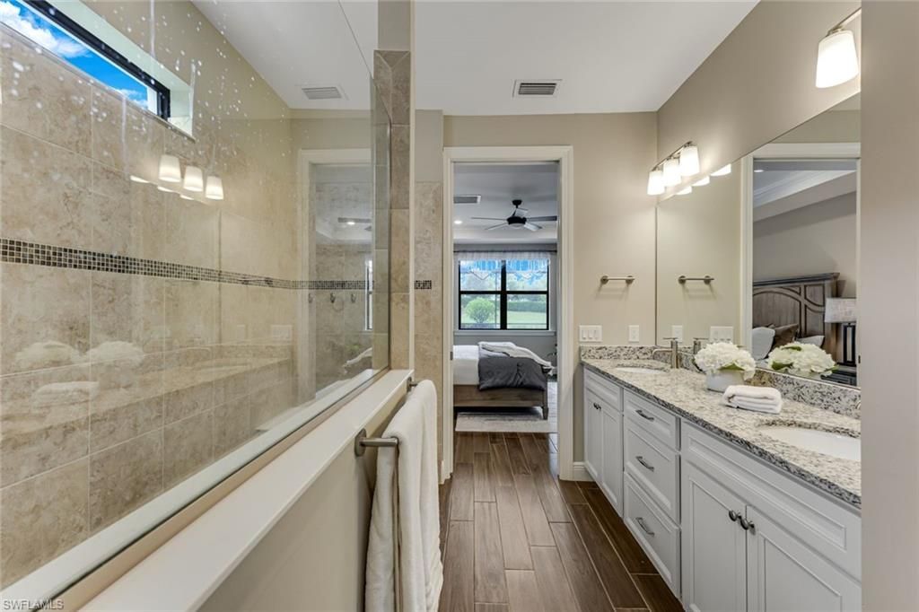 19252 Aqua Shore Dr, Fort Myers, FL 33913 Photo