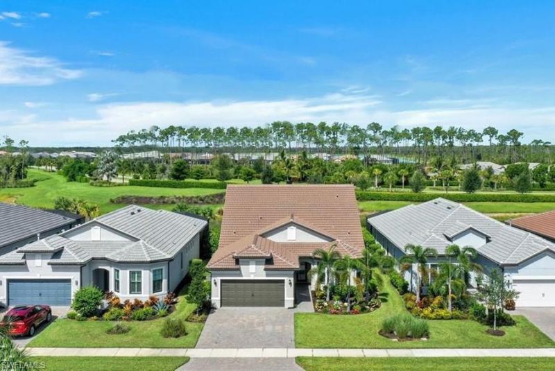 19252 Aqua Shore Dr, Fort Myers, FL 33913 Photo