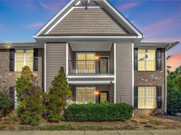 206 Fountainhead Lane, Unit 103, Fayetteville, NC 28301