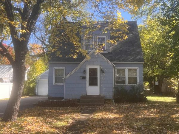 124 PINE STREET, Waupaca, WI 54981
