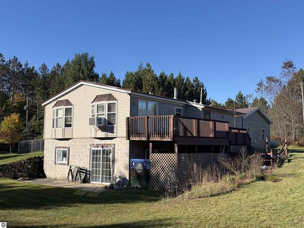 5833 Cool Road SE, Kalkaska, MI 49646