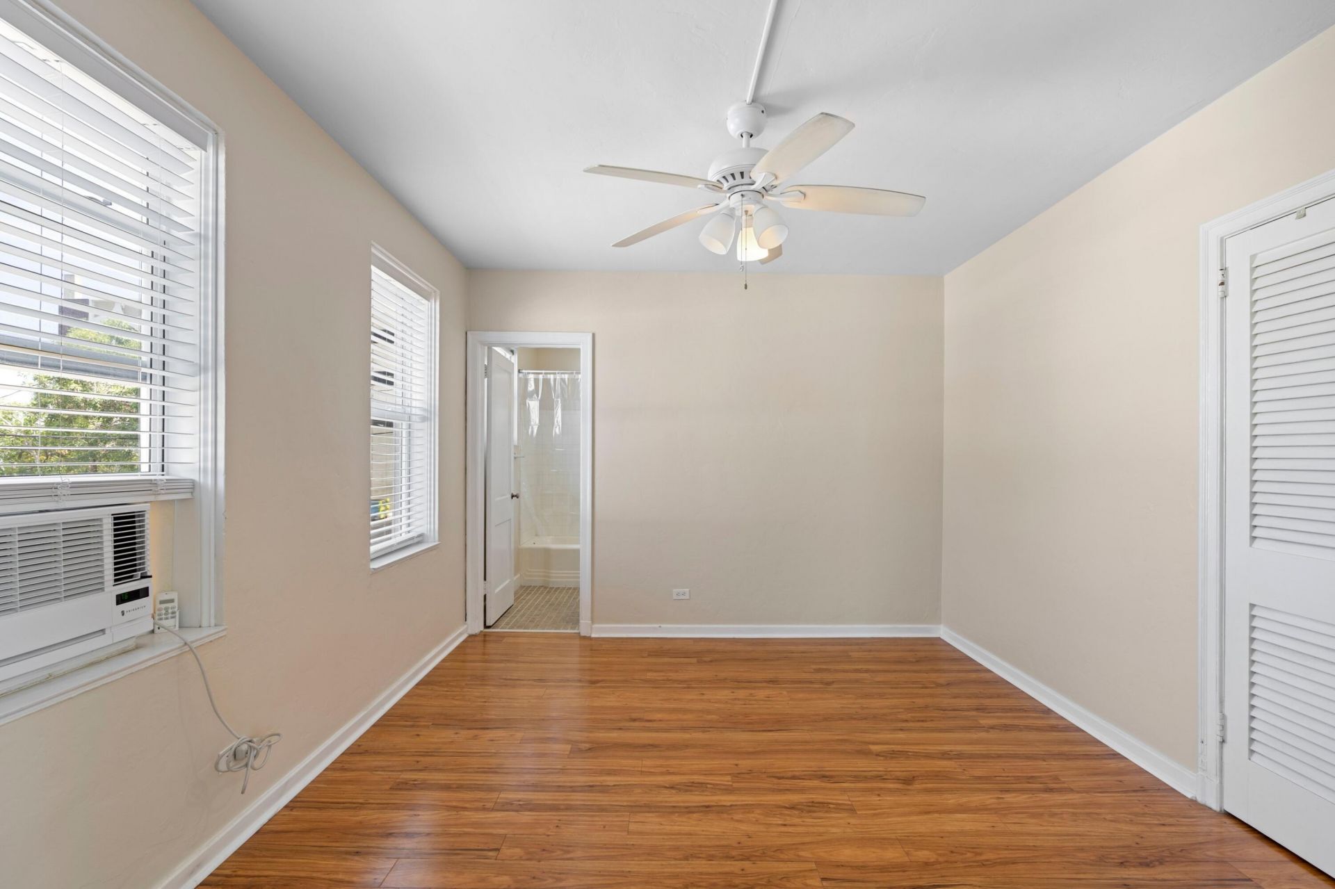 90 SE 5th Avenue, Unit 4, Delray Beach, FL 33483 Photo
