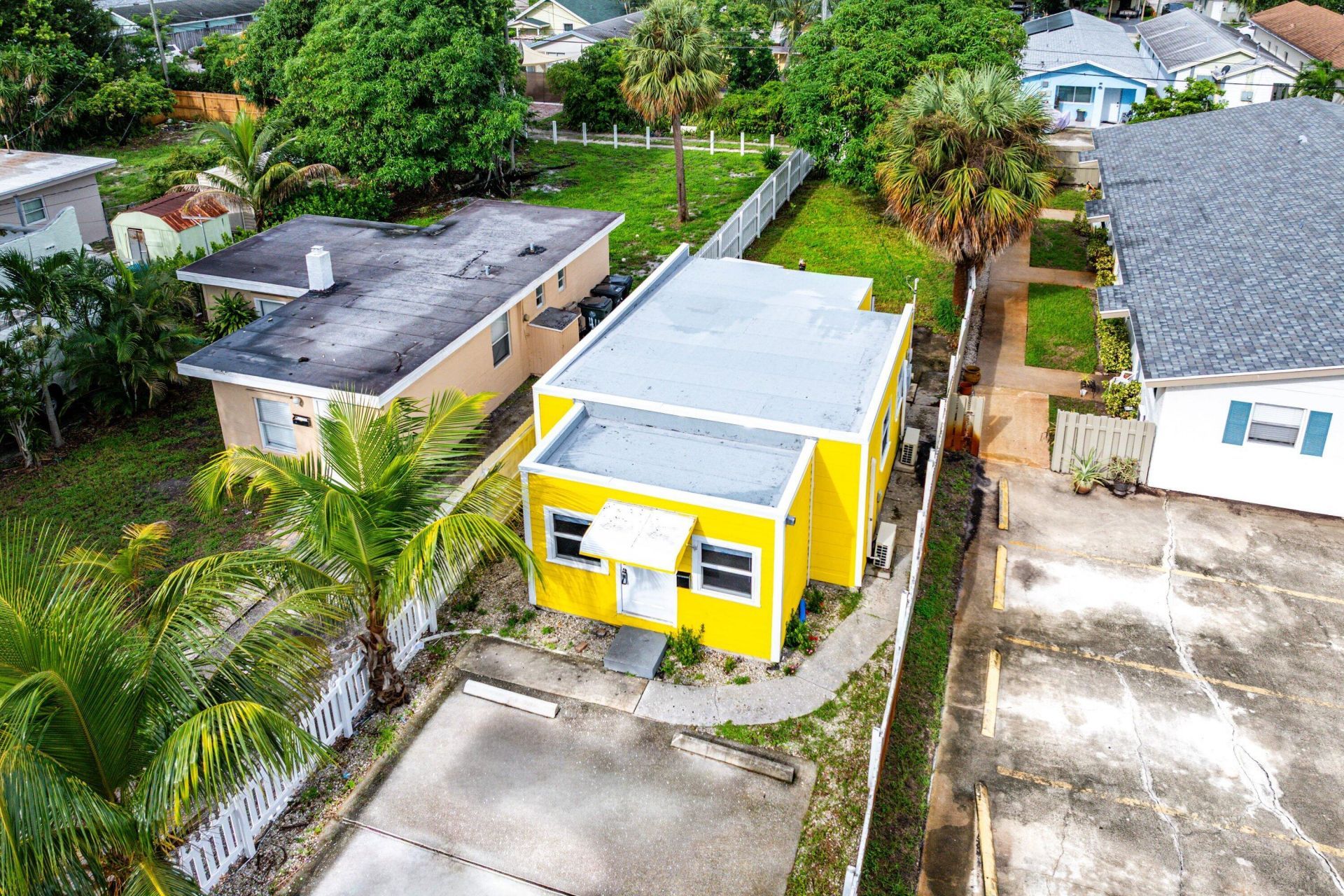 413 N E Street, Lake Worth Beach, FL 33460 Photo